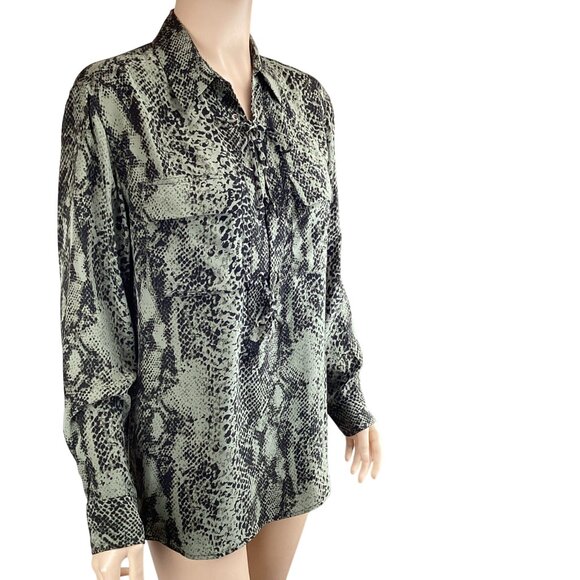 Equipment Femme Top Size XS Xsmall Snake Print Silk Blouse Button-Up Long Sleeve - Picture 2 of 8